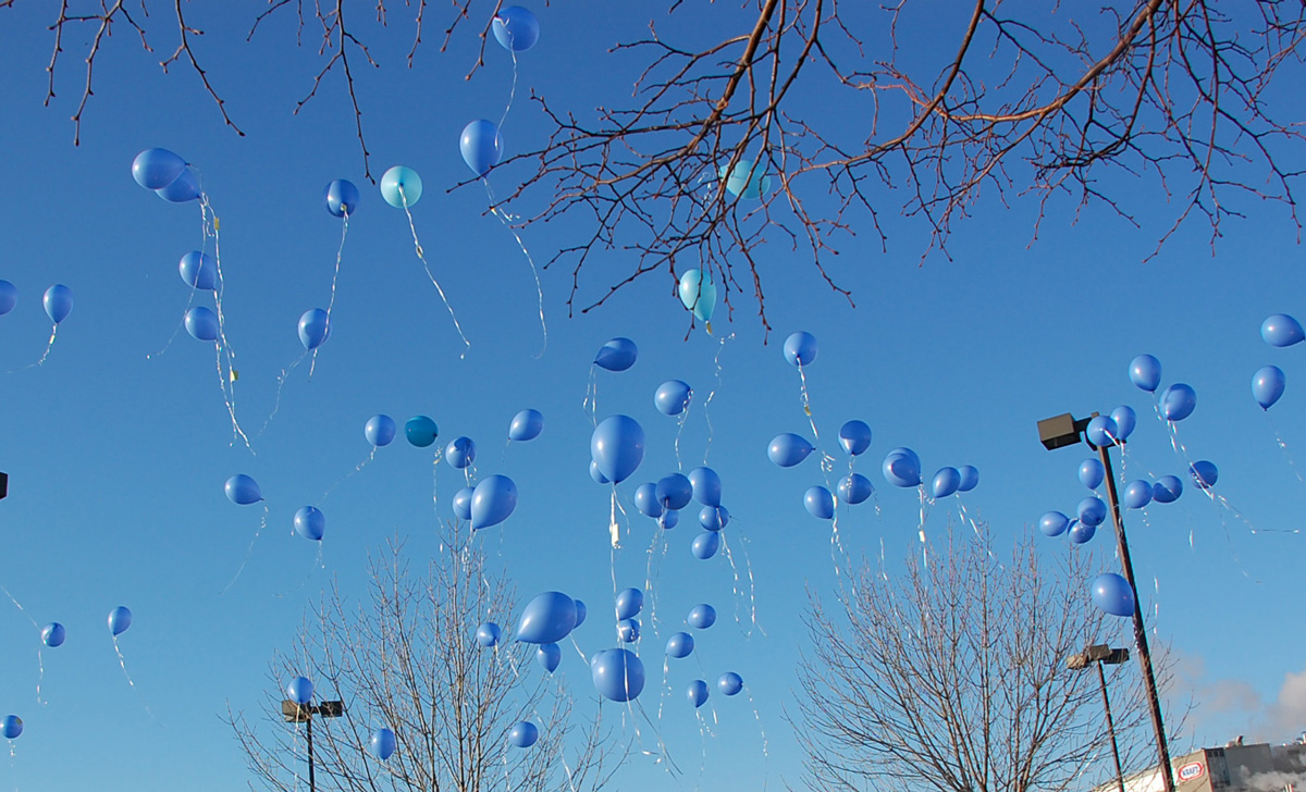blue-balloon-release-web-2 - Positively Naperville